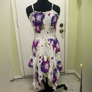 Elegant Floral Dress in Purple and White